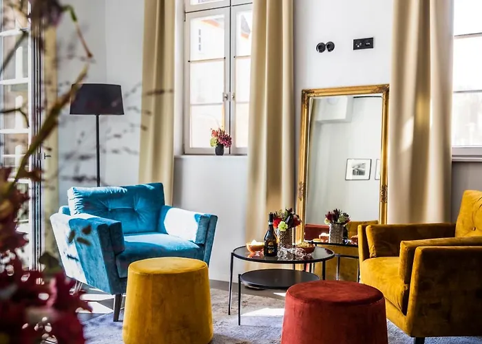 Goldschlaeger Boutique