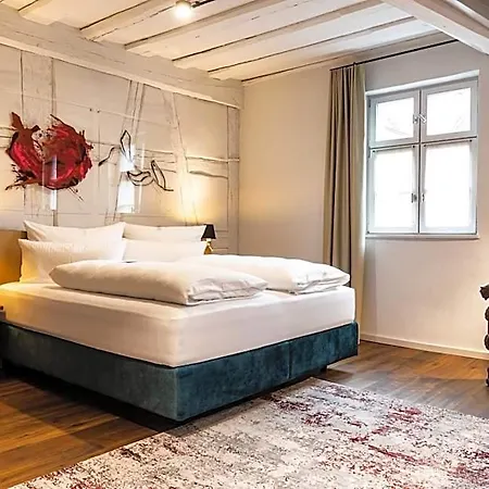 Goldschläger Boutique Hotel *